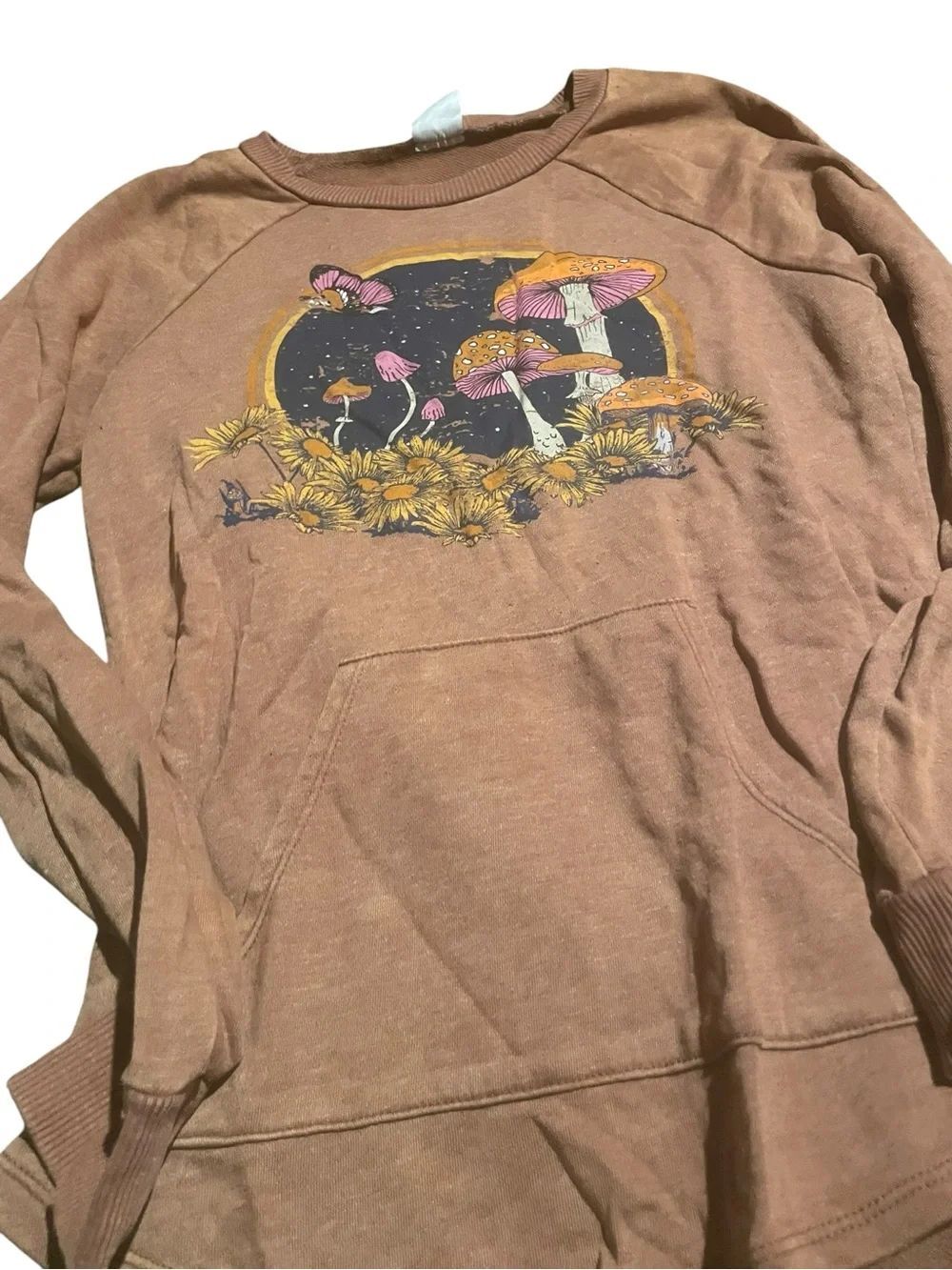 No Boindaries size medium (7-9) Brown Mushroom Graphic Pullover Sweatshirt new